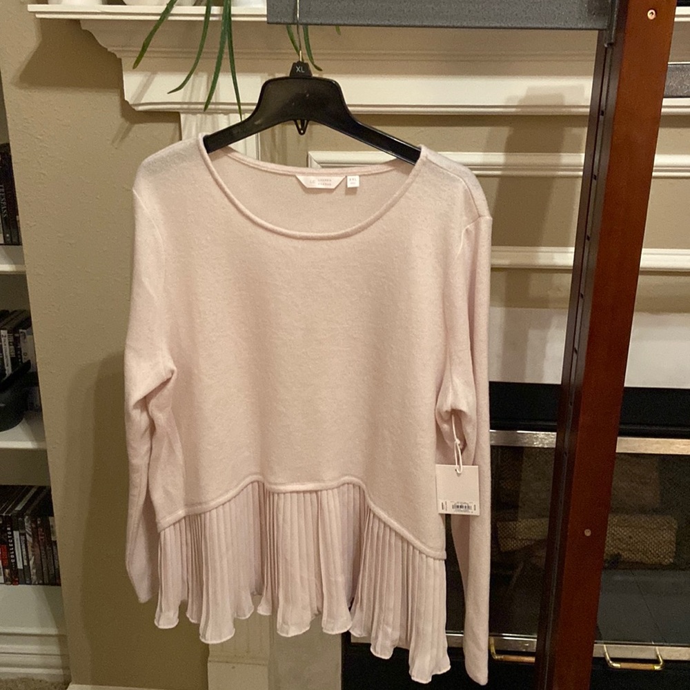 Lauren Conrad. Pale pink. XXL
